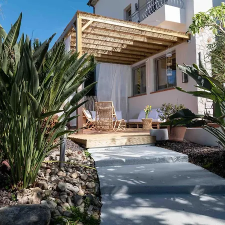 Meuble La Jungle Mandara Beach, Antibes