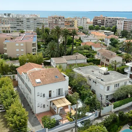 La Jungle Διαμέρισμα *